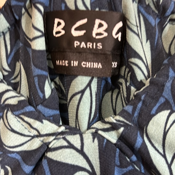 BCBG MAXI DRESS - Picture 5 of 9